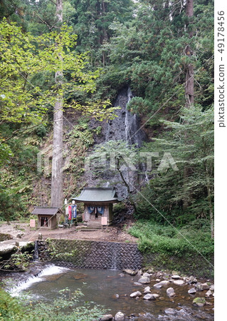 Hagurosan Suga Falls Hagurosan Suga Falls 49178456