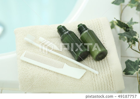 Amenity set 49187757