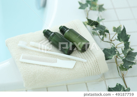 Amenity set 49187759