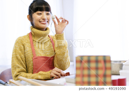 Woman Lifestyle Valentine's Day Woman Lifestyle Valentine's Day 49191090