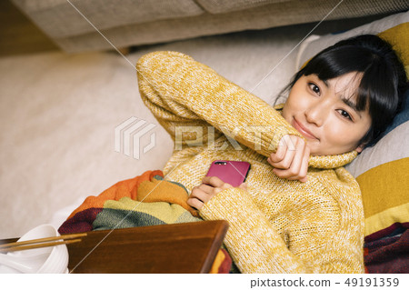 Female Lifestyle Relaxing 49191359