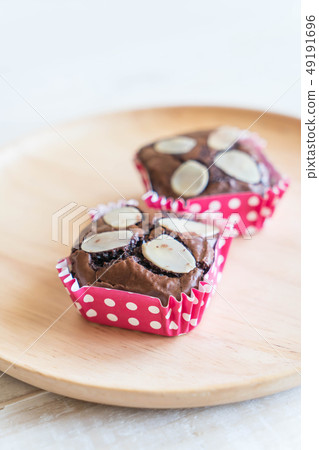 chocolate brownies on plate 49191696