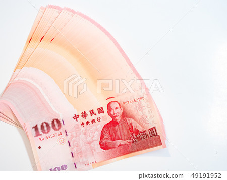 100 dollar in Taiwan 49191952