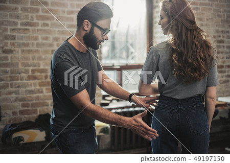 Fashion designer working in his studio 49197150