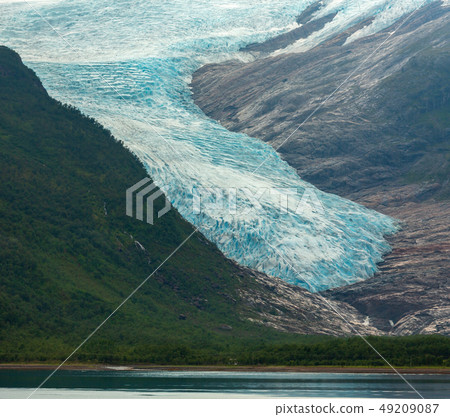 Lake Svartisvatnet and Svartisen Glacier, Norway Lake Svartisvatnet and Svartisen Glacier, Norway 49209087