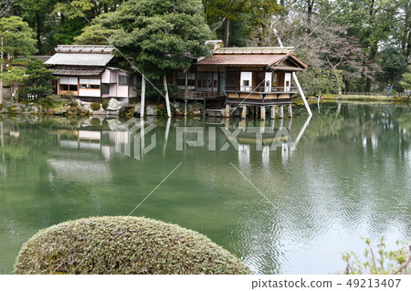 Kaga Kenrokuen Daimyo Garden 49213407
