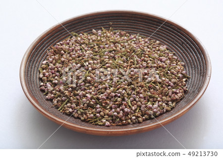 «Herb» Heath Japanese name: Gyoryumodoki «Herb» Heath Japanese name: Gyoryumodoki 49213730