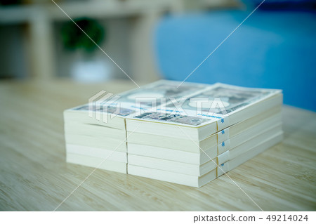 錢大錢搖錢銀行雇主金融經濟一萬日元十一萬日元錢包日元日元日元100萬日元百萬日元 49214024