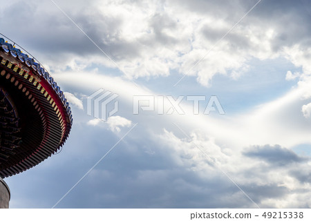 雲的形狀雲的形狀雲天空天空藍色的天空 49215338
