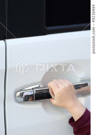 Sliding door (Passenger car Light vehicle Transportation Transportation Parking Parking rental car High-roof wagon) 49216484