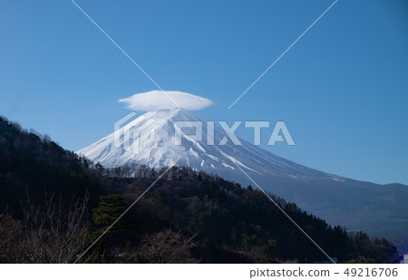 Fuji mountain and Kawaguchiko lake 49216706