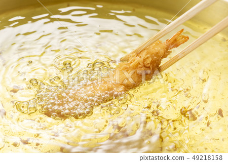 Deep fried shrimp Deep fried shrimp 49218158