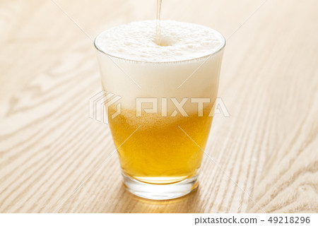 non-alcoholic beer 49218296
