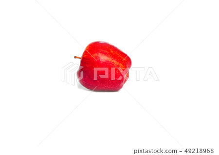 apple red and water drip on white background apple red and water drip on white background 49218968