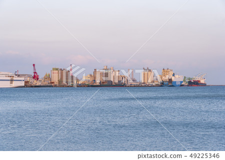 Harbor ship tanker sea complex 49225346