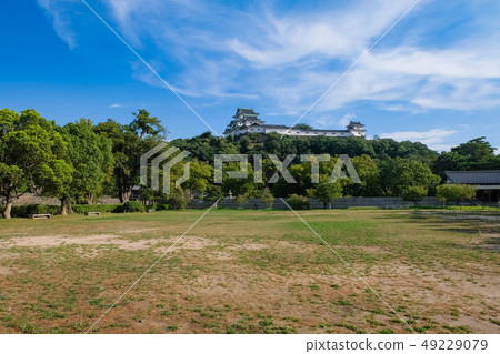 Wakayama Castle Nishinomaru open space 49229079