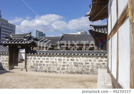 南山小鎮和天空 49230337