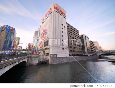 日本的東京都市風景我想看看Kandagawa,Mansei Bridge,秋葉原等。 日本的東京都市風景我想看看Kandagawa,Mansei Bridge,秋葉原等。 49234498