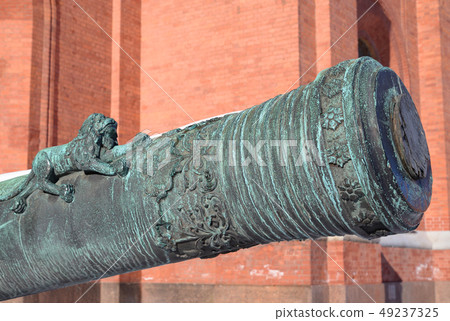 The barrel of the old cannon. The barrel of the old cannon. 49237325