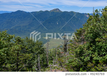 Oku Shirane Mountain seen from Mt. Oku Shirane Mountain seen from Mt. 49240769