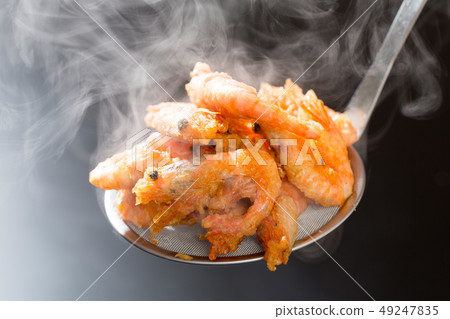 Deep-fried sweet shrimp Deep-fried sweet shrimp 49247835