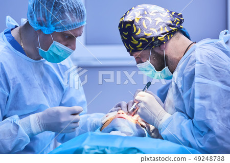 The operation on the eye. Cataract surgery 49248788