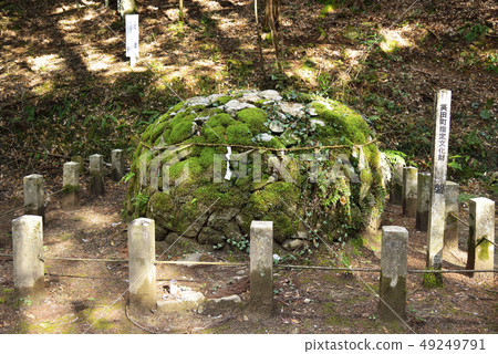 Amenishi Monbetsu Shinto Shrine (Amenot Iwate and Jinjinja) Scorpio Ruins (Mimasu City, Okayama Prefecture) 49249791