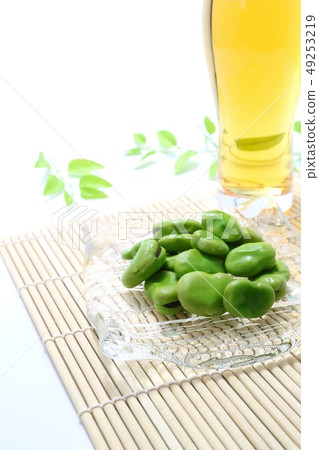 Sora mame啤酒白色背景 Sora mame啤酒白色背景 49253219