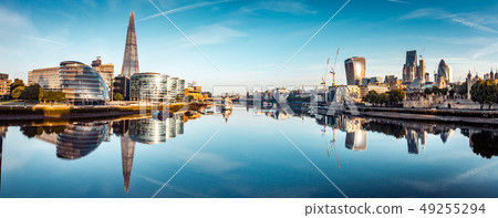 Banks of river Thames in London 49255294