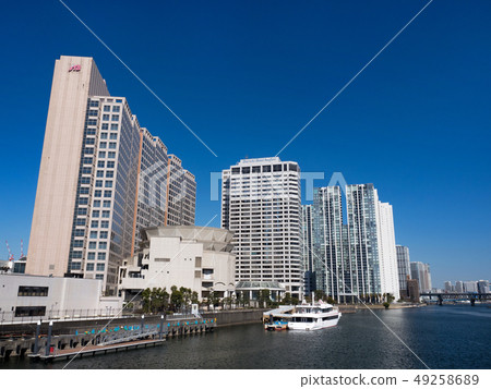 Tennozu Isle and high-rise apartment in seaside area 49258689