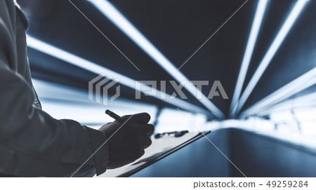 Operator Operator 49259284