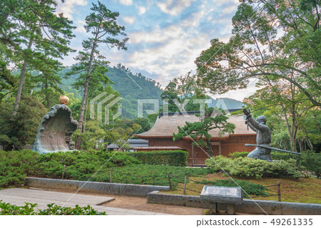 Izumo Taisha Shrine Musubi的雕像 Izumo Taisha Shrine Musubi的雕像 49261335
