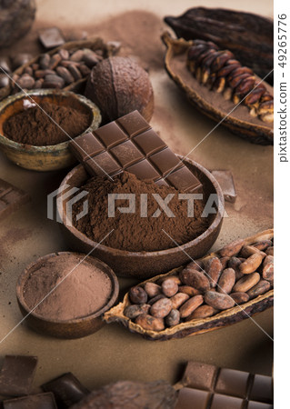 Cocoa pod, Chocolate sweet background 49265776