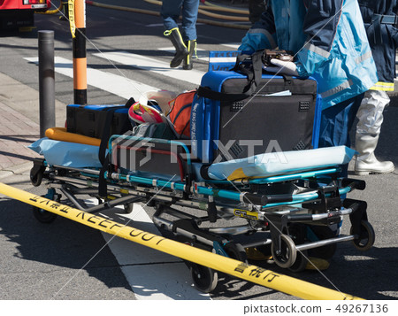 Materials and equipment for paramedics Materials and equipment for paramedics 49267136