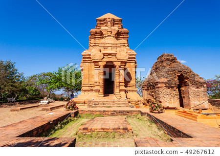 Poshanu Po Sahu Inu Tower Poshanu Po Sahu Inu Tower 49267612