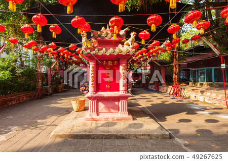 Jade Emperor Pagoda Taoist Temple 49267625