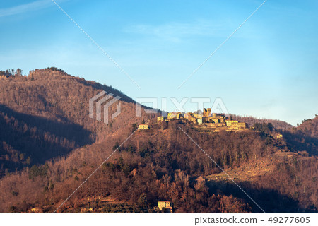Sommocolonia village - Lucca Tuscany Italy Sommocolonia village - Lucca Tuscany Italy 49277605