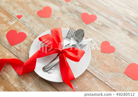 close up of table setting for valentines day close up of table setting for valentines day 49280512