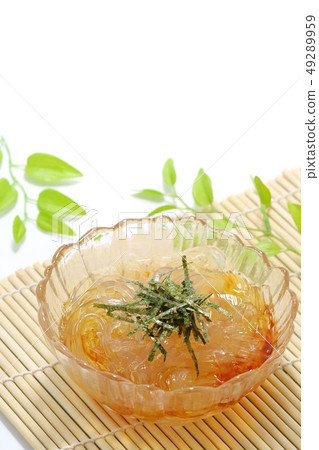 Spotted seaweed Spotted seaweed 49289959