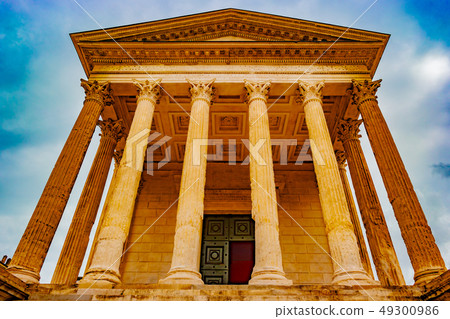 Ancient Maison Carree in Nimes. Nimes, France. 49300986