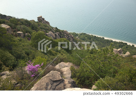 Beautiful sea in the Seto Inland Sea of Japan 49302666