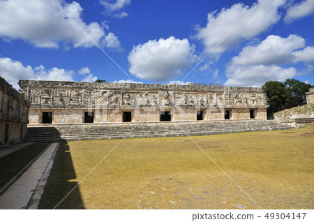 烏斯馬爾遺址修女修道院（墨西哥） 49304147