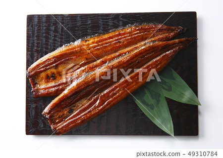 Grilled eels 49310784