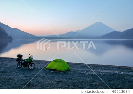 露營旅遊（本莊湖） 49313684