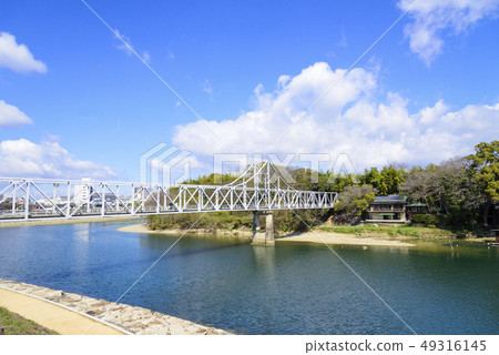Scenery of Asahikawa and Tsukimibashi (Okayama City, Okayama Prefecture) 49316145