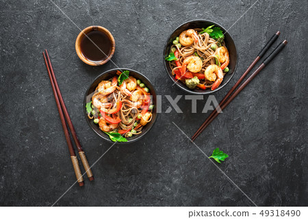 Stir fried soba and prawns 49318490