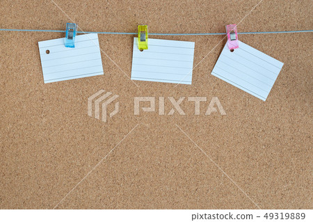 Cork memory board with blank peaces of paper Cork memory board with blank peaces of paper 49319889