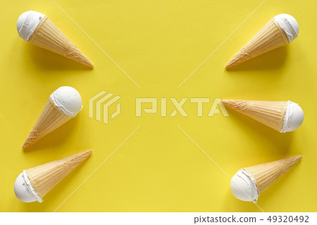 Double side border of vanilla ice cream cones Double side border of vanilla ice cream cones 49320492