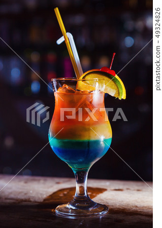 alcohol drink 49324826