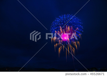 秋田縣北秋田市的煙花 49326671